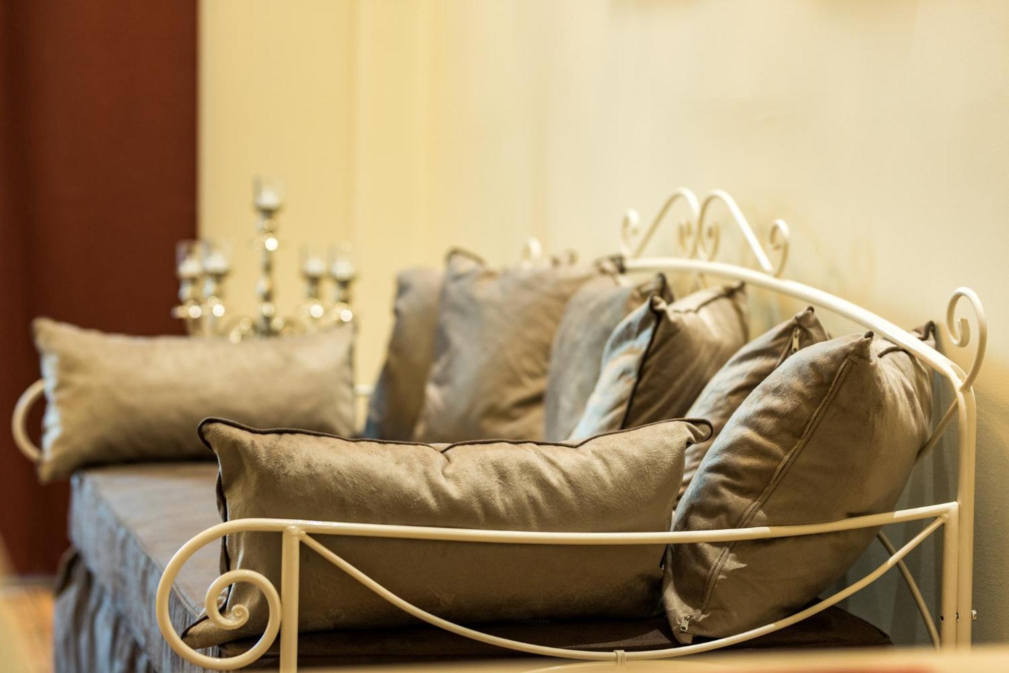 Oinoelia Luxury Suites & Residence ポトス エクステリア 写真
