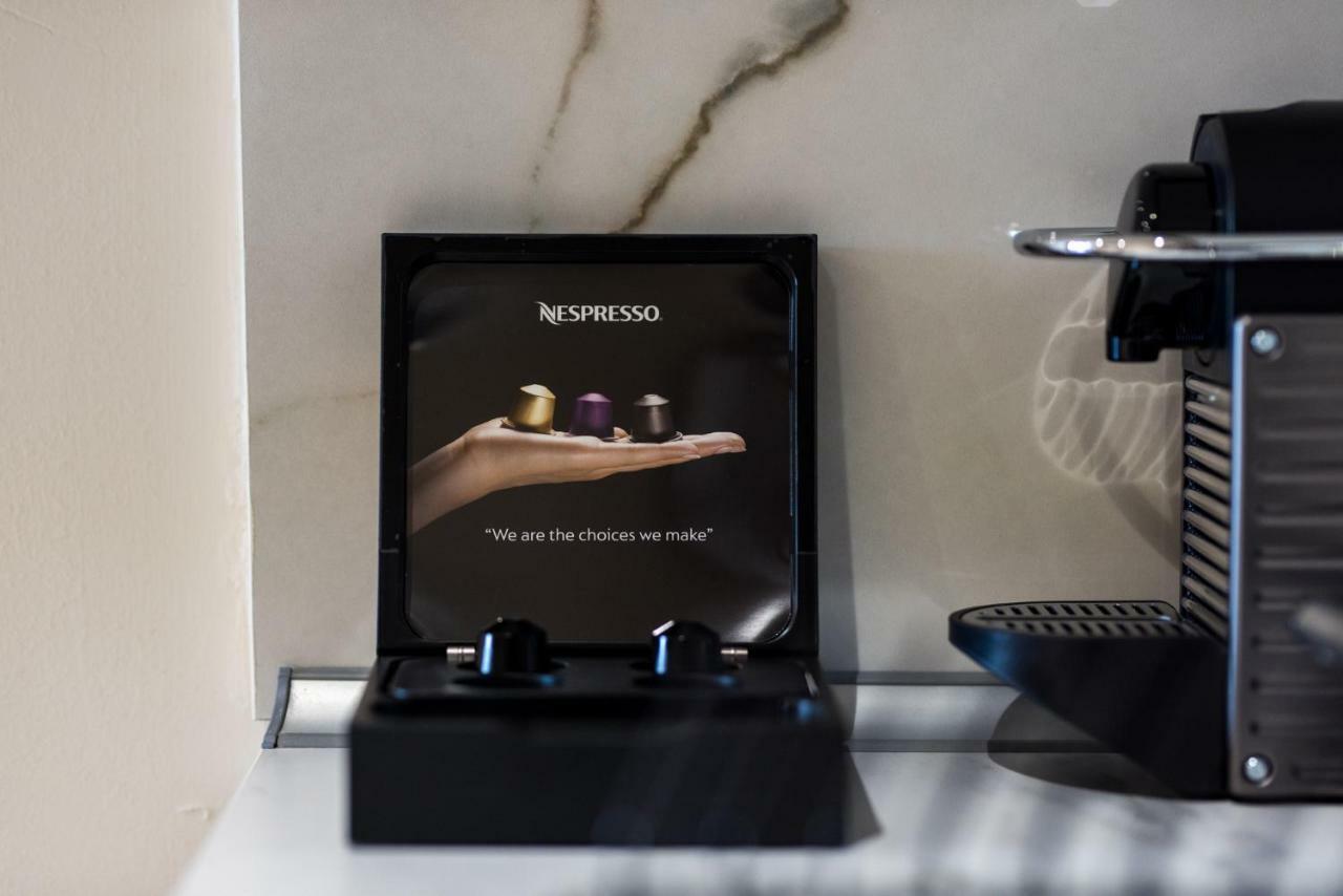 Oinoelia Luxury Suites & Residence ポトス エクステリア 写真