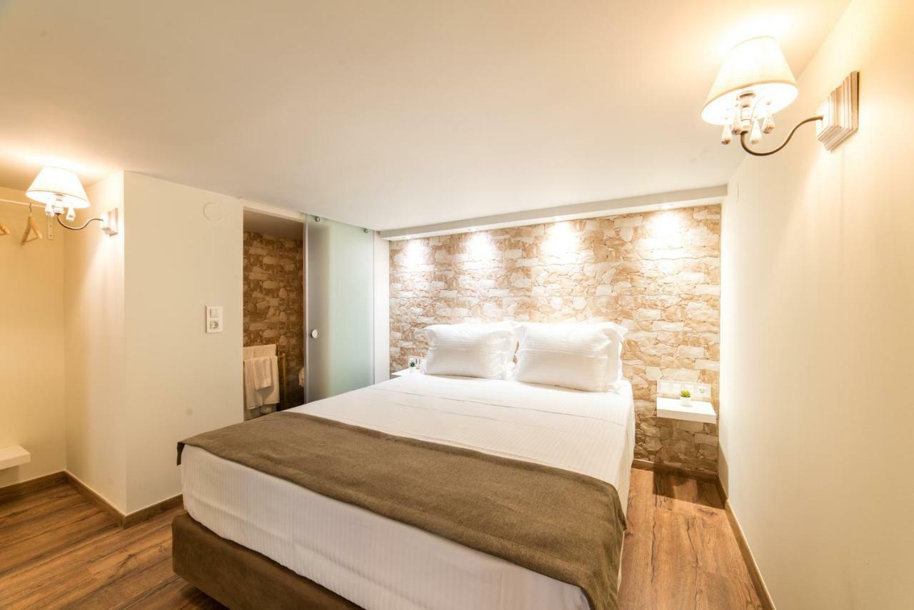 Oinoelia Luxury Suites & Residence ポトス エクステリア 写真