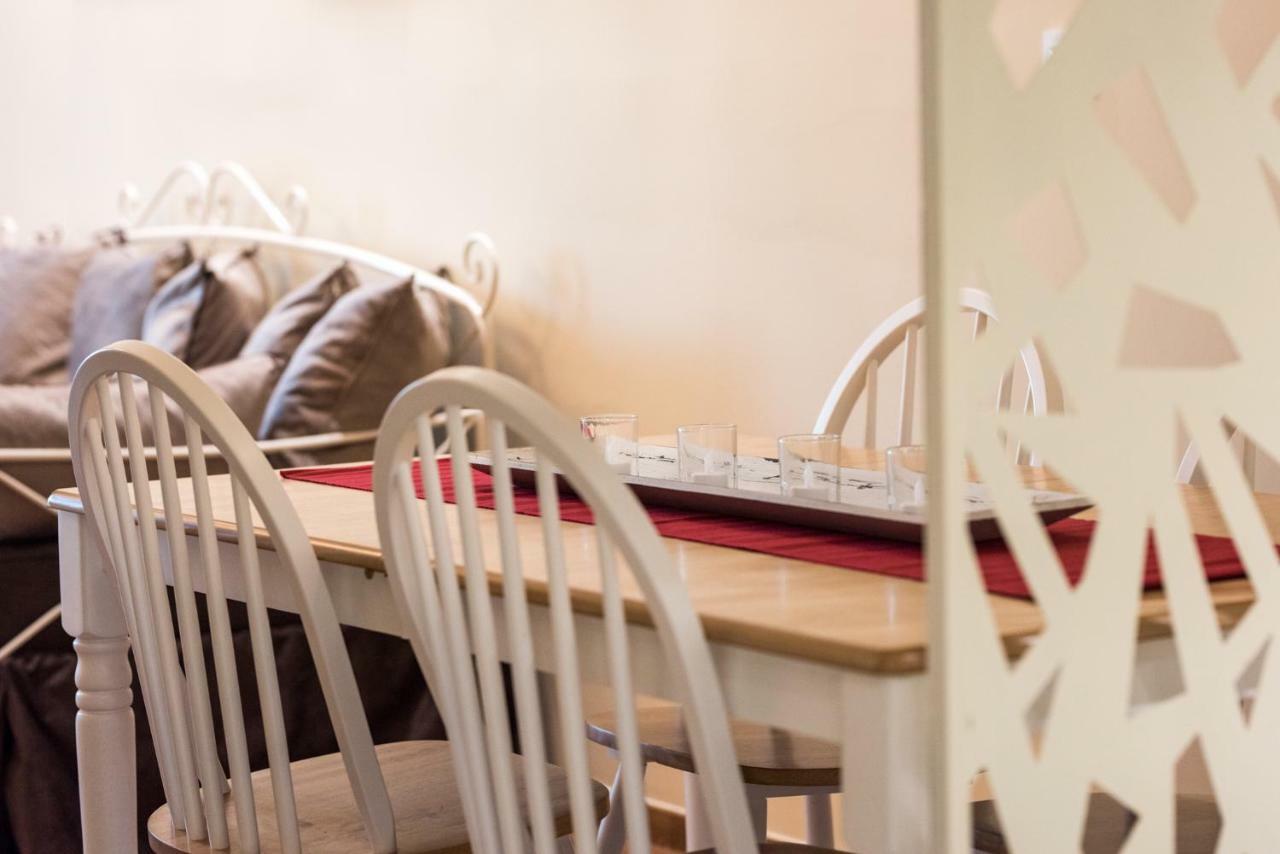 Oinoelia Luxury Suites & Residence ポトス エクステリア 写真
